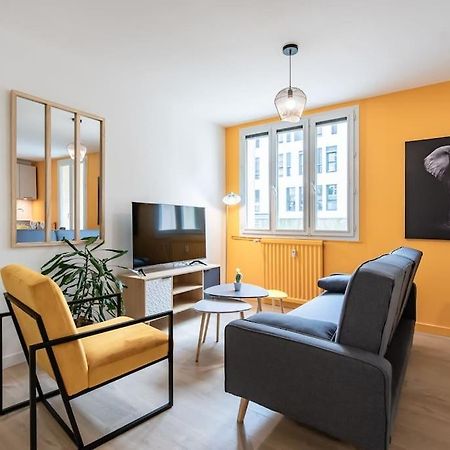 Appartement Renove Pour 6 Avec Parking วีเลอร์บาน ภายนอก รูปภาพ