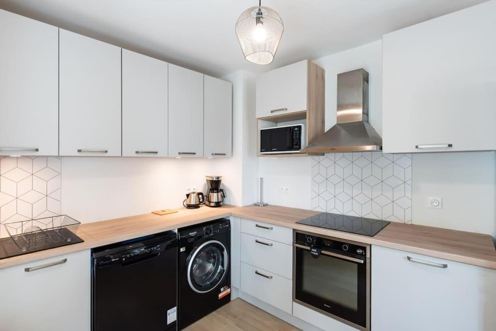 Appartement Renove Pour 6 Avec Parking วีเลอร์บาน ภายนอก รูปภาพ